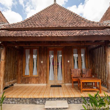 Batang Golden Hills Hotel Tanglad Exterior photo